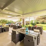 Garden 4*
