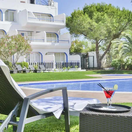 Garden Hotel 4*